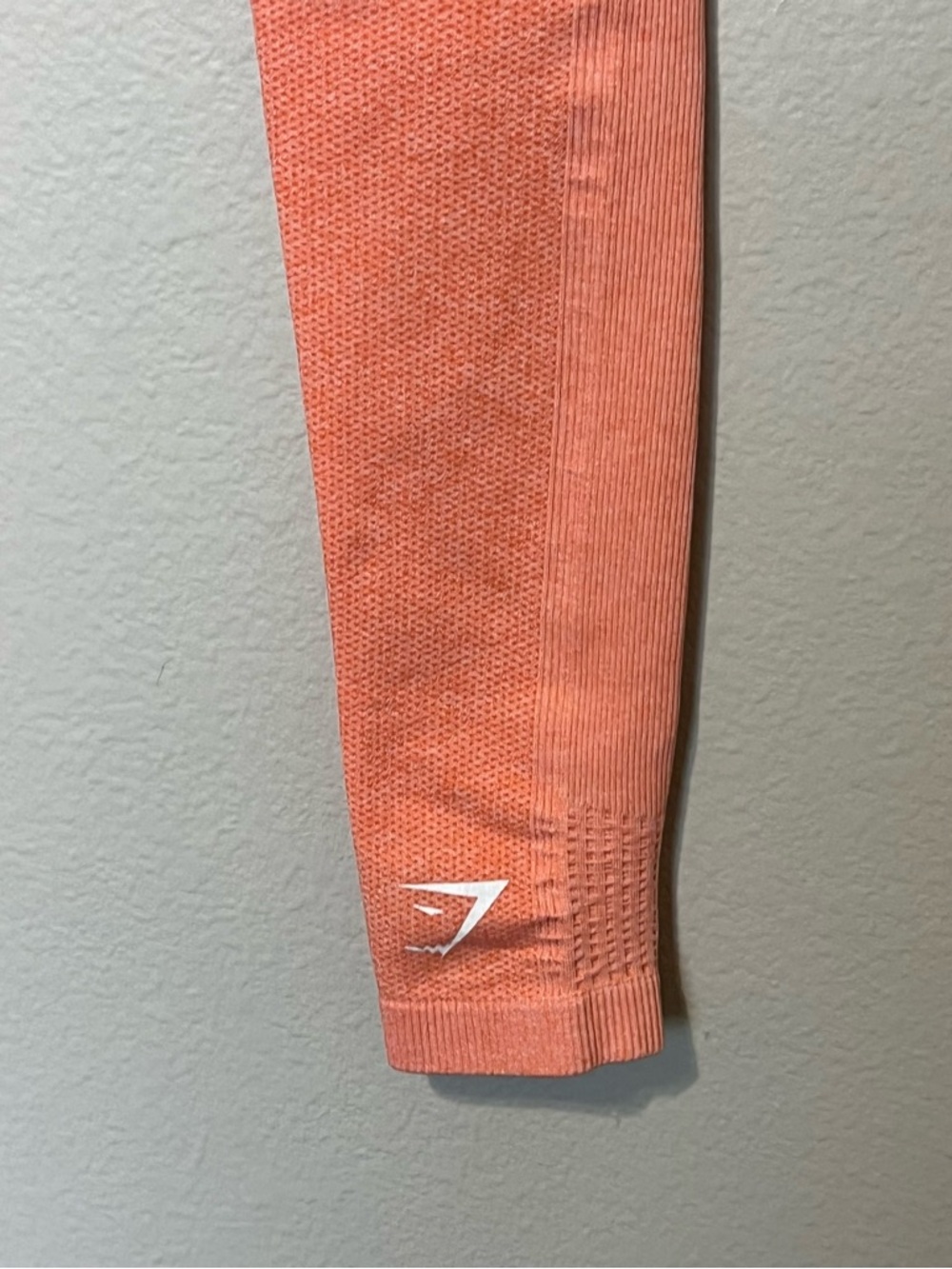 Gymshark Coral Pink Ombre Seamless Leggings - Picture 7 of 8